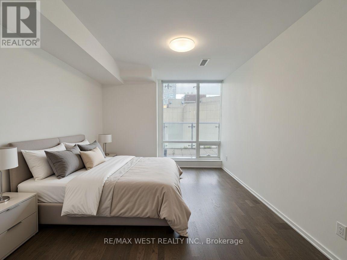 524 - 1 Bloor Street E, Toronto, Ontario  M4Y 2Z1 - Photo 6 - C13594168