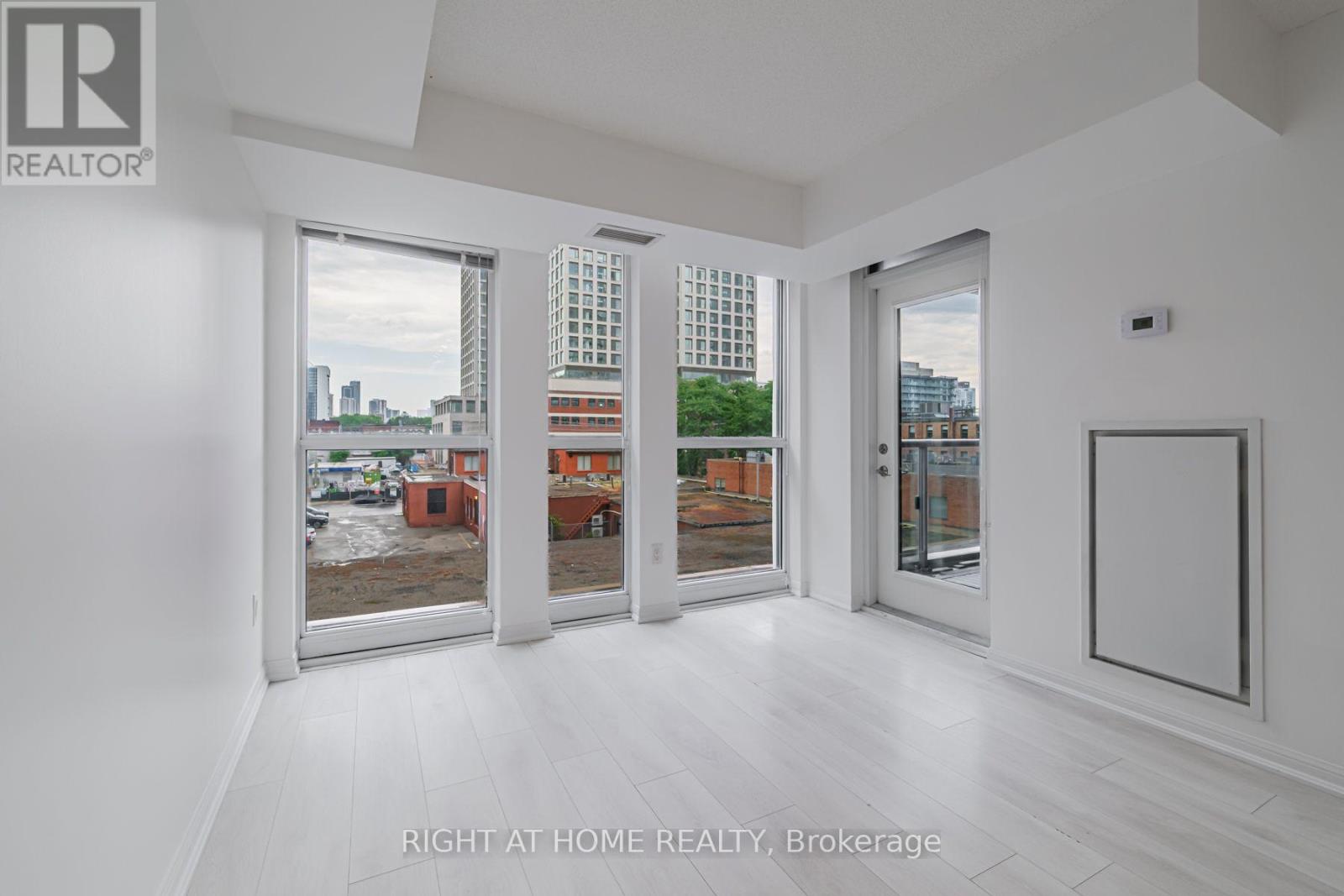 516 - 400 Adelaide Street E, Toronto, Ontario  M5A 4S3 - Photo 10 - C13594240