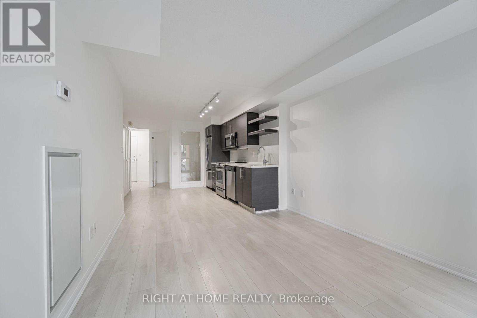 516 - 400 Adelaide Street E, Toronto, Ontario  M5A 4S3 - Photo 13 - C13594240