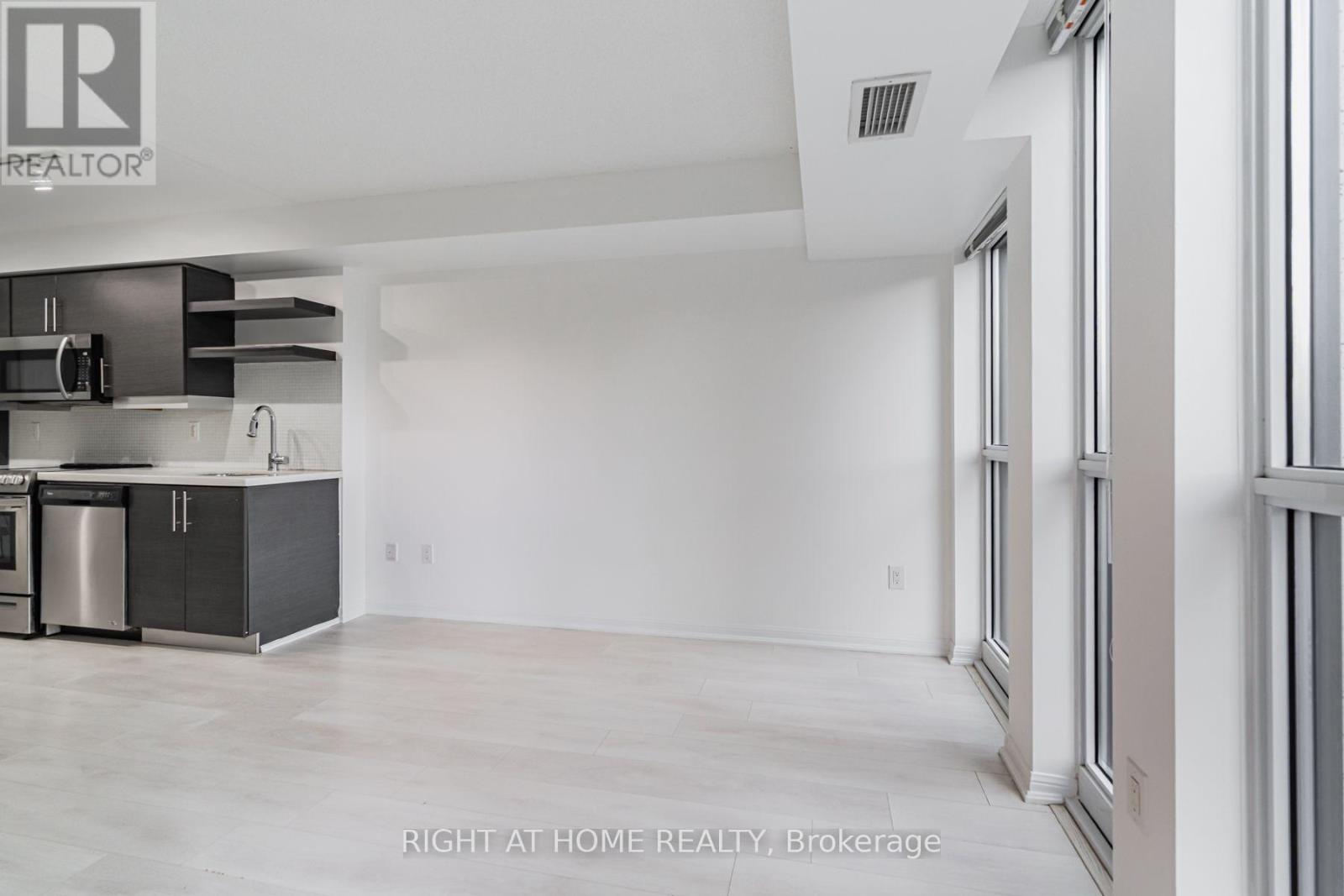 516 - 400 Adelaide Street E, Toronto, Ontario  M5A 4S3 - Photo 14 - C13594240
