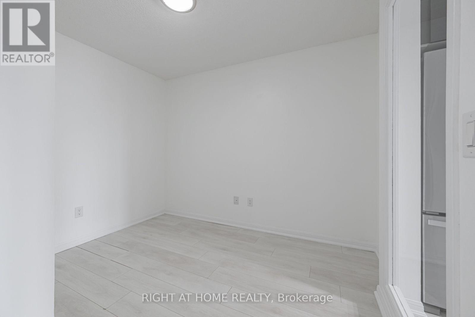 516 - 400 Adelaide Street E, Toronto, Ontario  M5A 4S3 - Photo 16 - C13594240