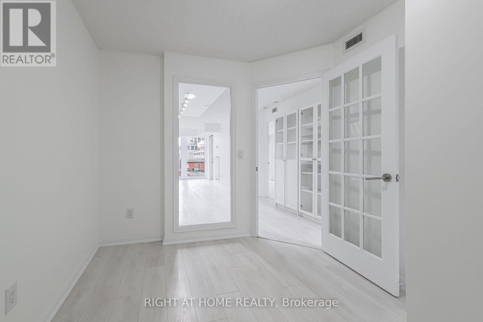 516 - 400 Adelaide Street E, Toronto, Ontario  M5A 4S3 - Photo 18 - C13594240