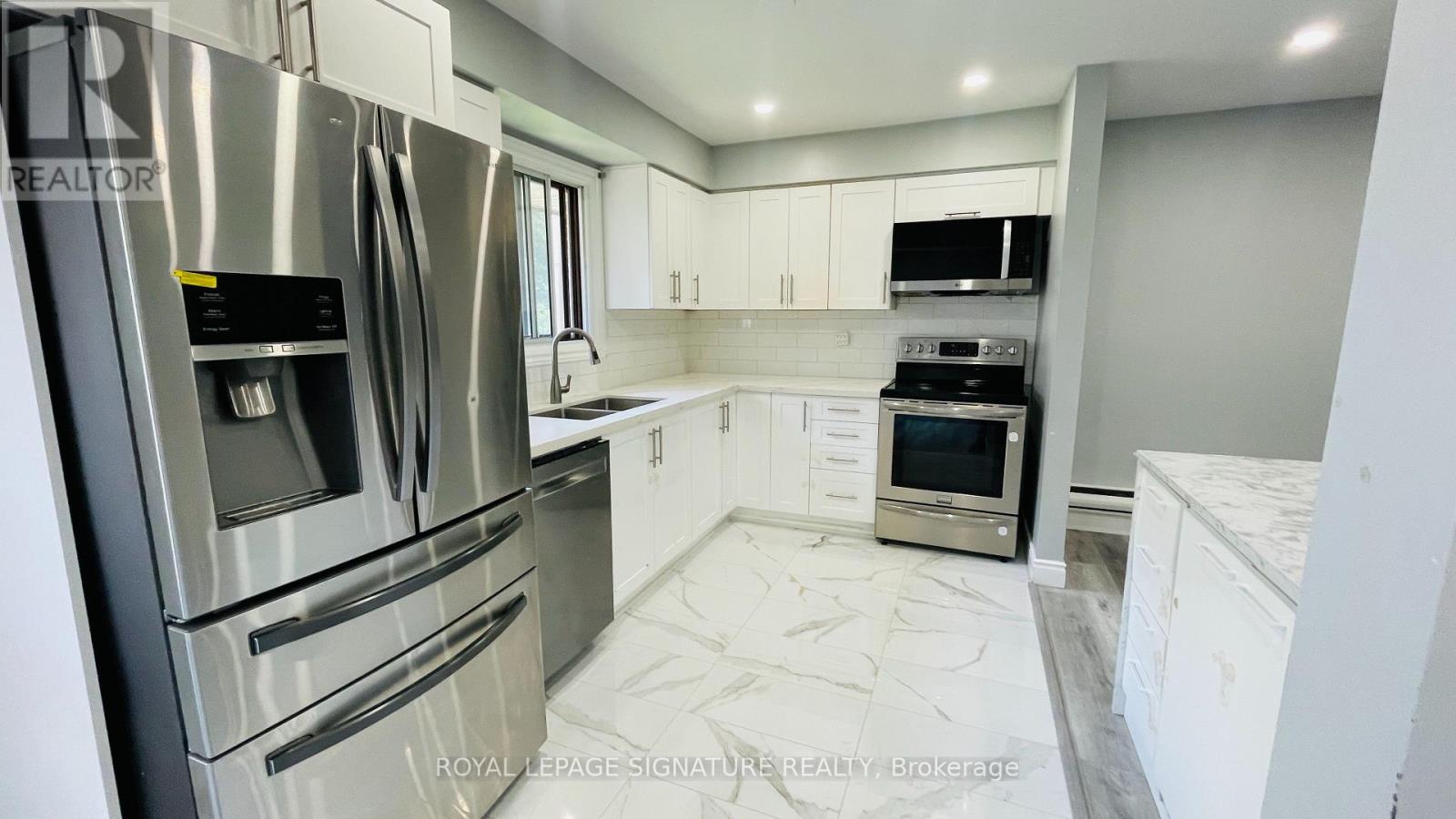 75 (Upper) - 1100 Oxford Street, Oshawa (Lakeview), Ontario  L1J 6G4 - Photo 8 - E13594062
