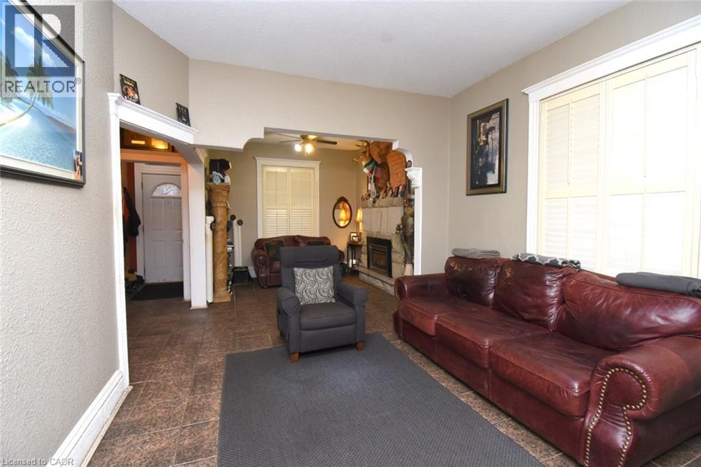 22 Picton Street E, Hamilton, Ontario  L8L 3W3 - Photo 10 - 40850255