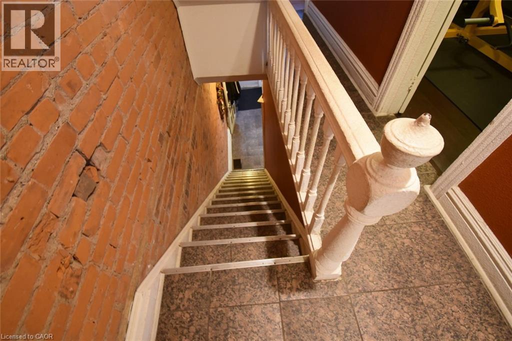 22 Picton Street E, Hamilton, Ontario  L8L 3W3 - Photo 15 - 40850255