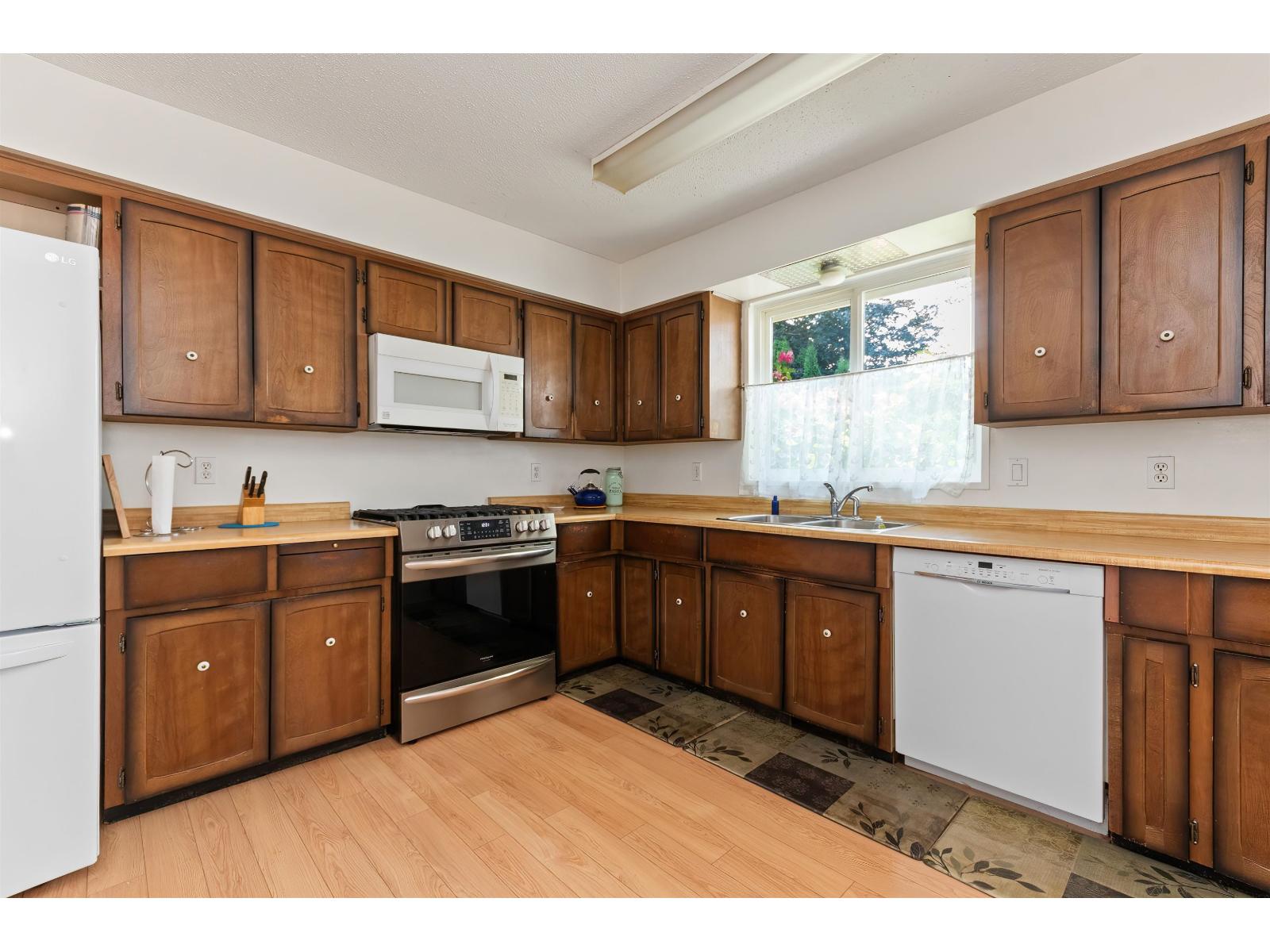 Listing image 17