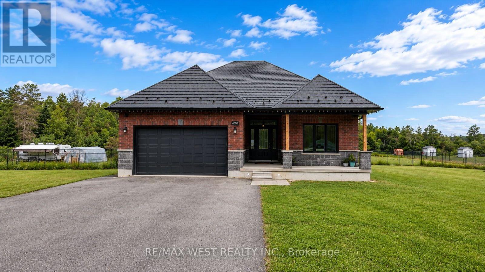4098 Concession 12 Sunnidale Road, Clearview, Ontario  L0M 1S0 - Photo 2 - S13594116