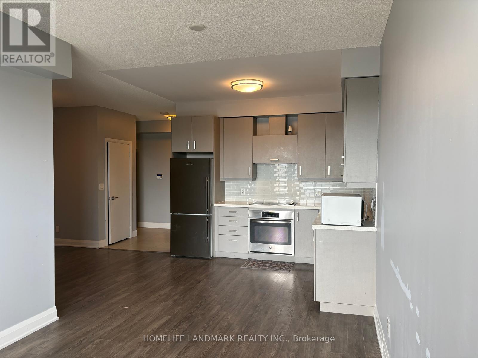 616 - 28 Uptown Drive, Markham, Ontario  L3R 5M8 - Photo 2 - N13591434