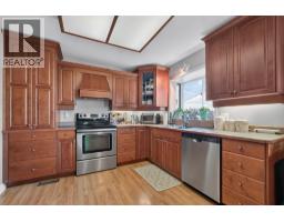 800 Montigny Road, West Kelowna, British Columbia  V1Z 1S2 - Photo 6 - 10394280
