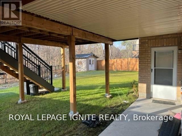 14 Porter Creek Hollow, Brampton (Credit Valley), Ontario  L6Y 3A8 - Photo 2 - W13594126
