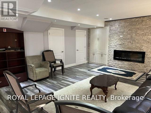 14 Porter Creek Hollow, Brampton (Credit Valley), Ontario  L6Y 3A8 - Photo 6 - W13594126