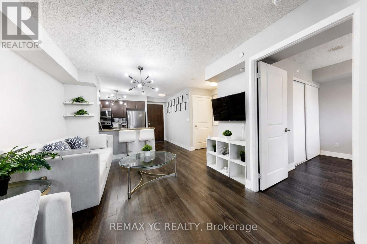 1130 (Fully Furnished) - 2 Eva Road, Toronto, Ontario  M9C 0A9 - Photo 4 - W13594226