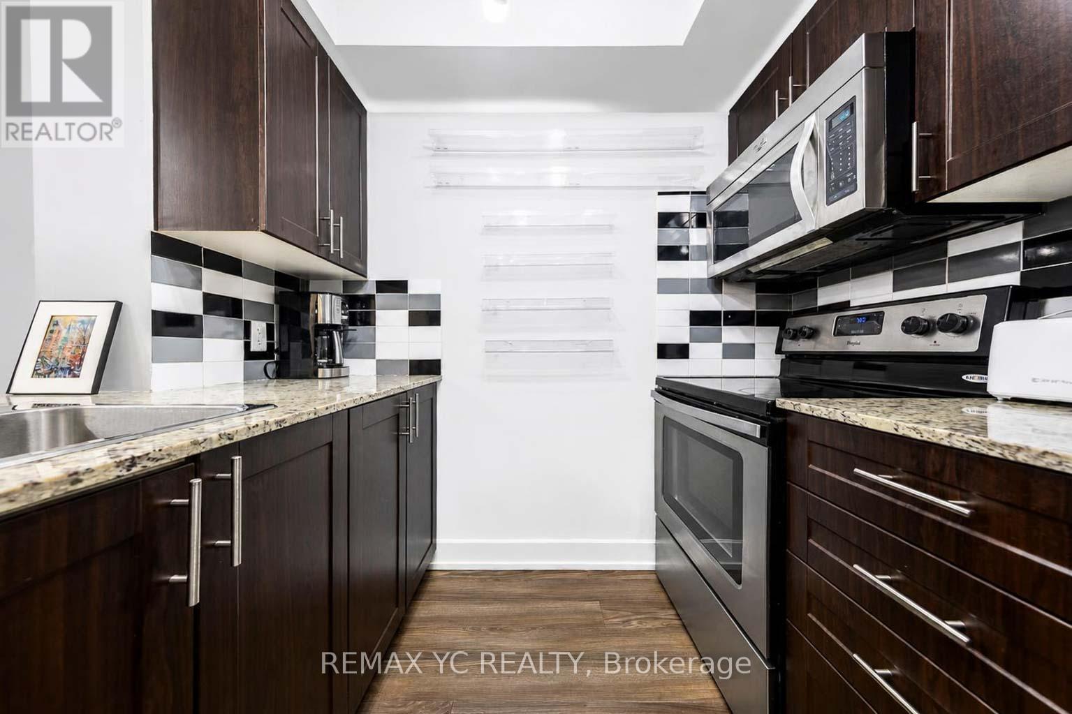 1130 (Fully Furnished) - 2 Eva Road, Toronto, Ontario  M9C 0A9 - Photo 7 - W13594226