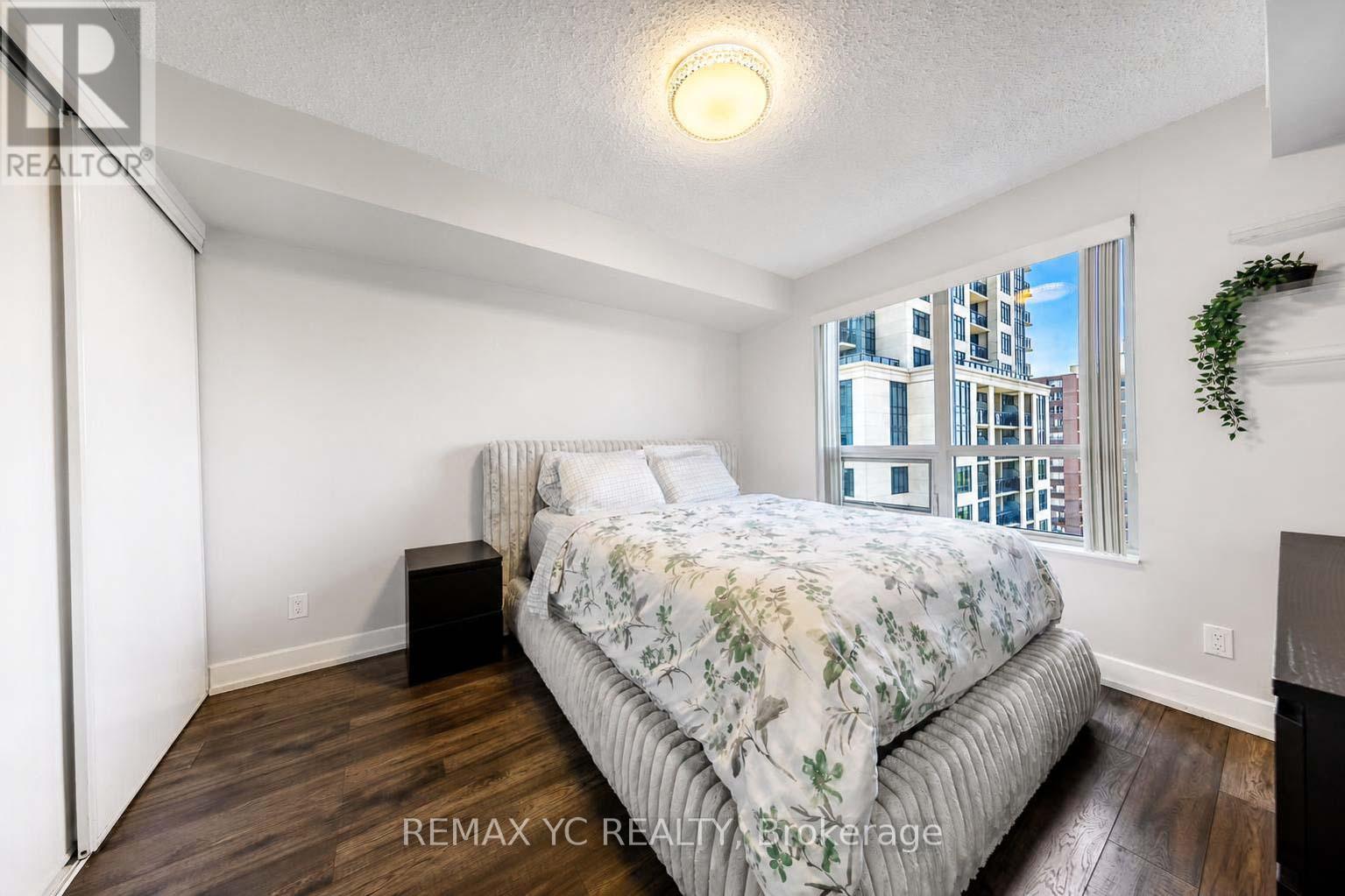 1130 (Fully Furnished) - 2 Eva Road, Toronto, Ontario  M9C 0A9 - Photo 9 - W13594226