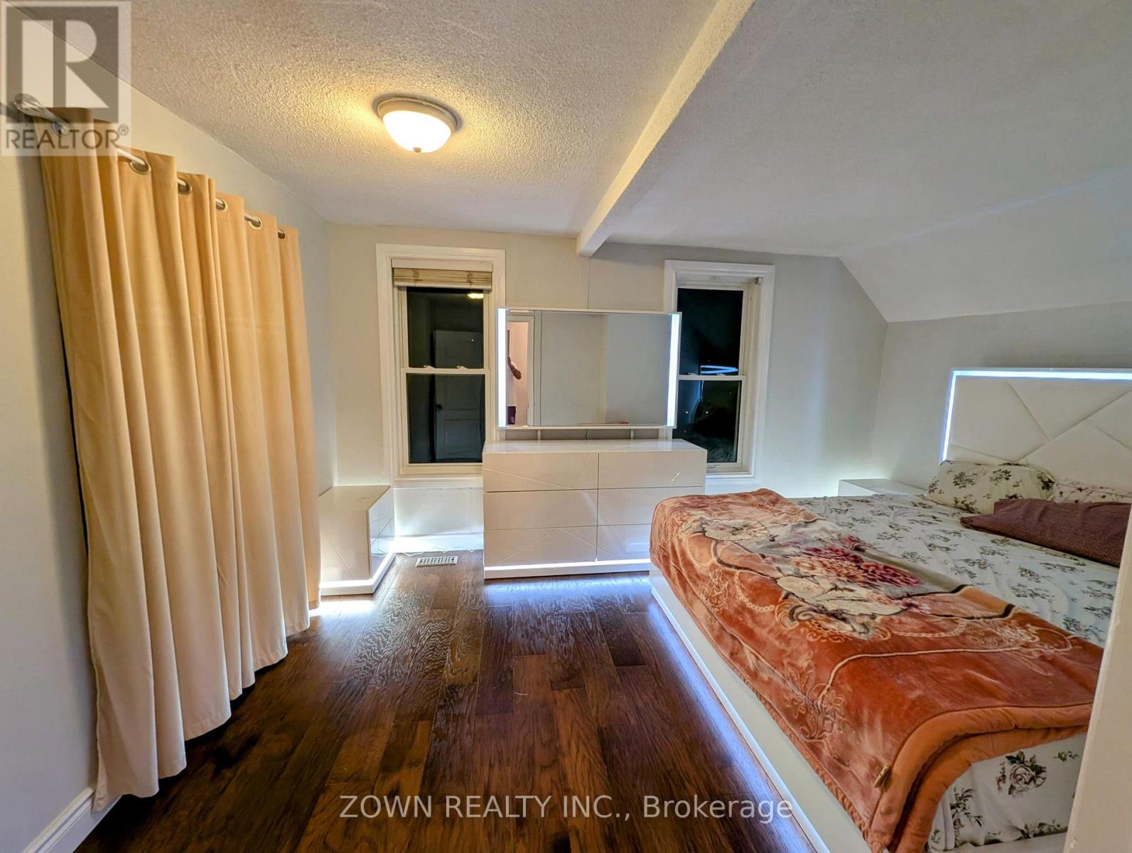 6 Albany Avenue, Hamilton, Ontario  L8H 2H2 - Photo 20 - X13594050