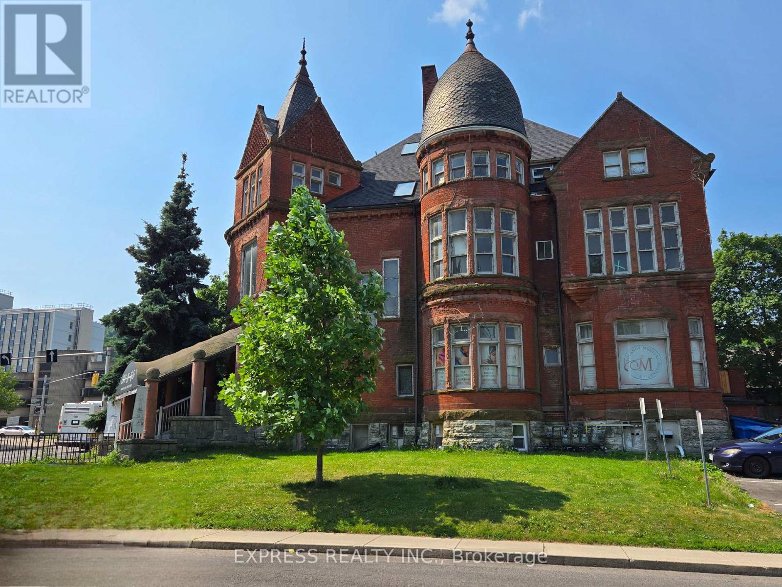 303 - 252 James Street S, Hamilton, Ontario  L8P 3B5 - Photo 1 - X13594190