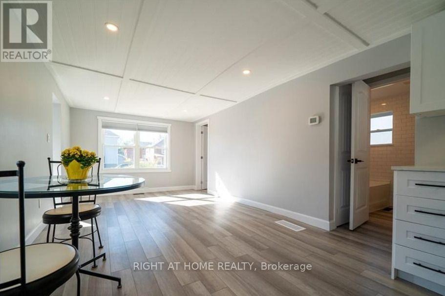 48 Ridley Street E, Belleville, Ontario  K8P 1Y4 - Photo 7 - X13594206