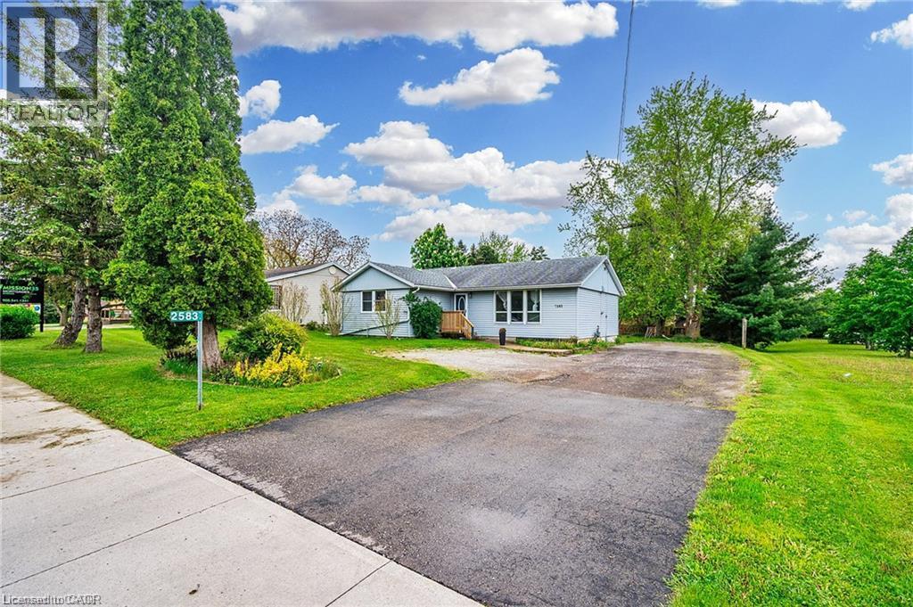 2583 Binbrook Road, Binbrook, Ontario  L0R 1C0 - Photo 4 - 40850302