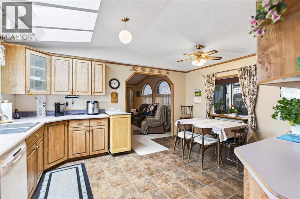 325, 37543 England Way, Rural Red Deer County, Alberta  T4S 2C3 - Photo 29 - A2326064