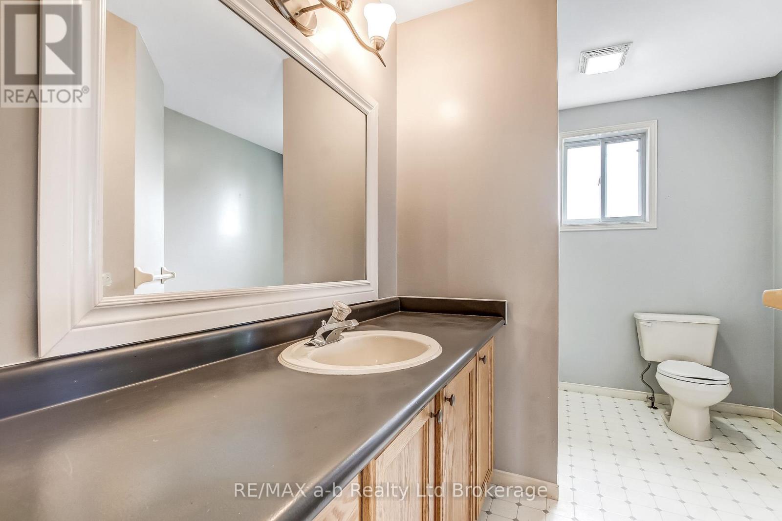 39 Primrose Drive, Tillsonburg, Ontario  N4G 5S7 - Photo 14 - X13544212