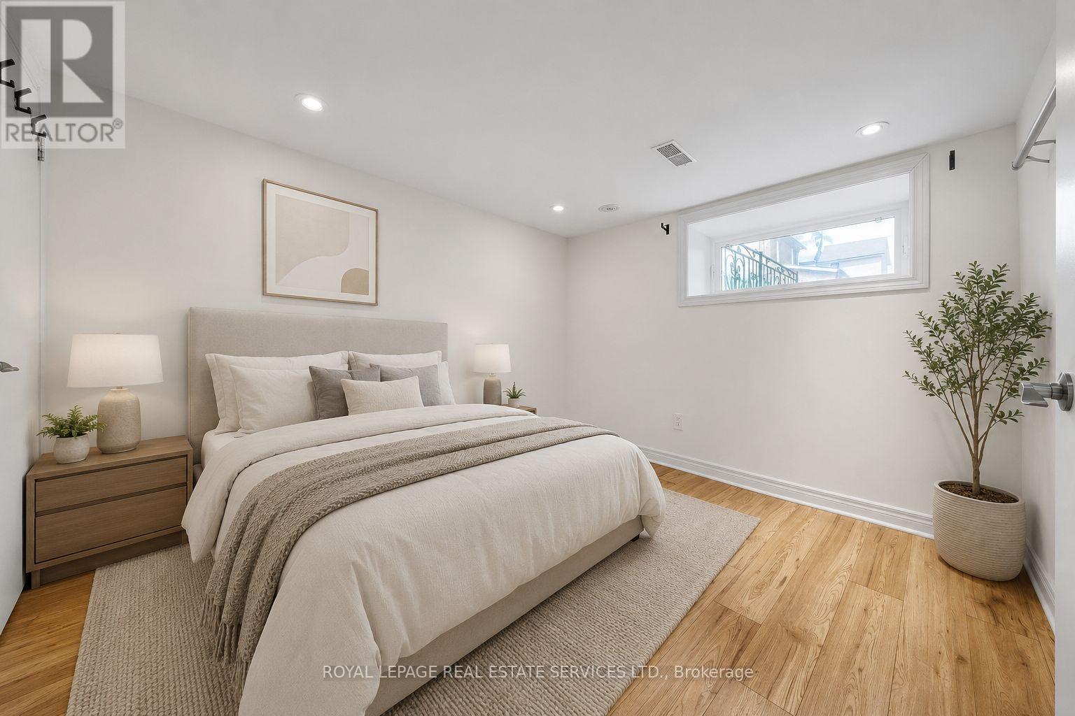 Lower - 119 Essex Street, Toronto, Ontario  M6G 1T4 - Photo 13 - W13592506