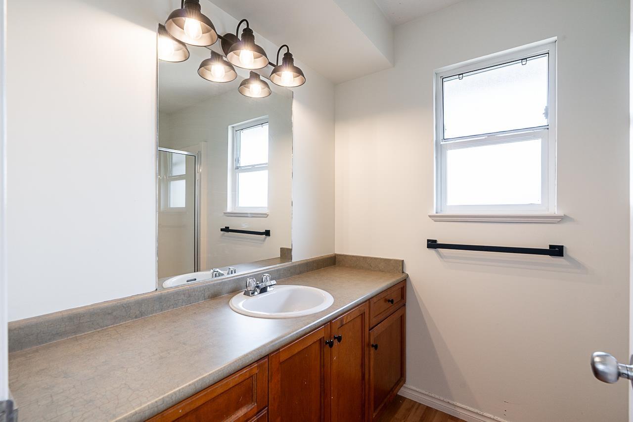 8282 Melburn Drive, Mission, British Columbia  V2V 7H3 - Photo 17 - R3134679