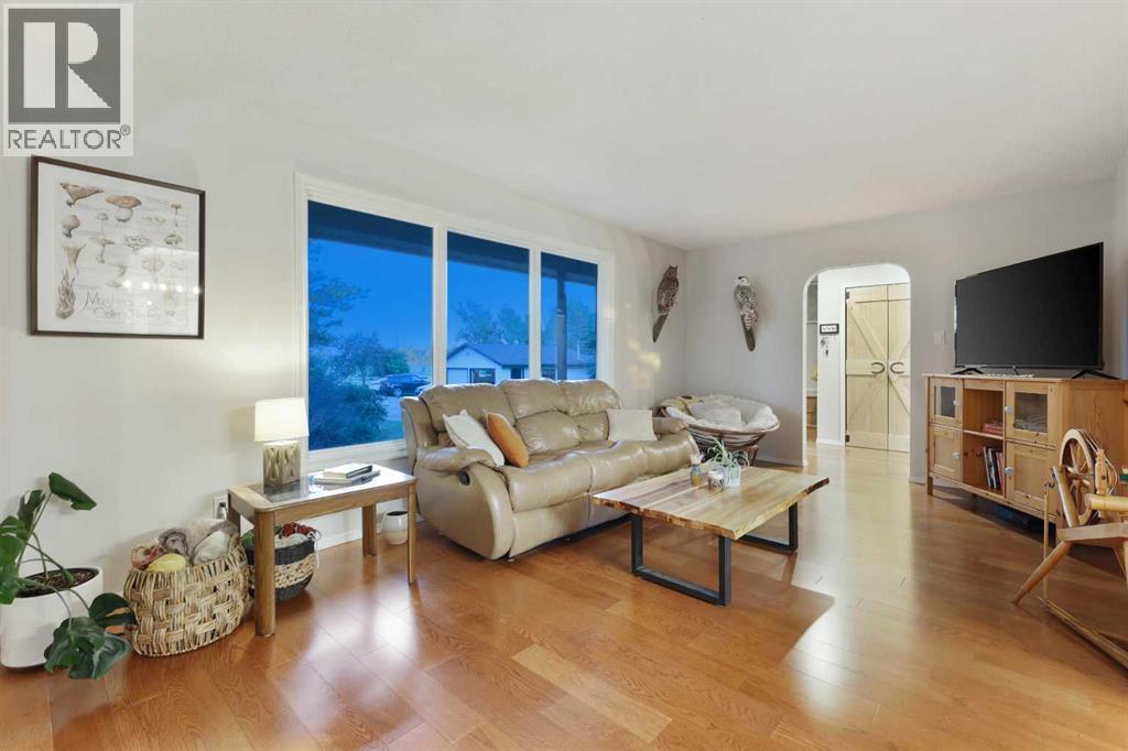 260195 274 Range Road, Rural Rocky View County, Alberta  T4A 1J1 - Photo 14 - A2324927