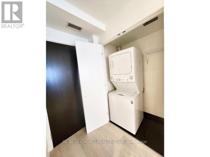 5301 - 11 Yorkville Avenue, Toronto, Ontario  M4W 0B7 - Photo 7 - C13594326