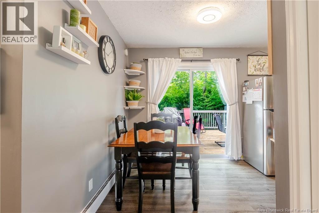 90 Bliss Street, Fredericton, New Brunswick  E3B 5S9 - Photo 6 - NB144556