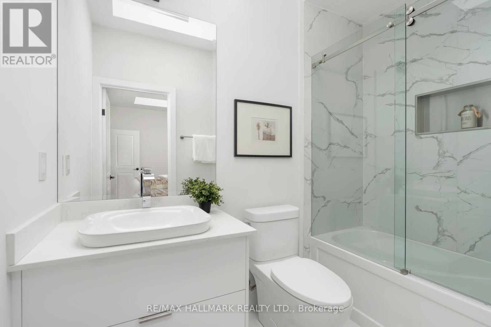 167 Sammon Avenue, Toronto, Ontario  M4J 1Z1 - Photo 29 - E13594360