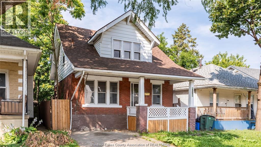 387 Josephine, Windsor, Ontario  N9B 2K9 - Photo 1 - 26017715