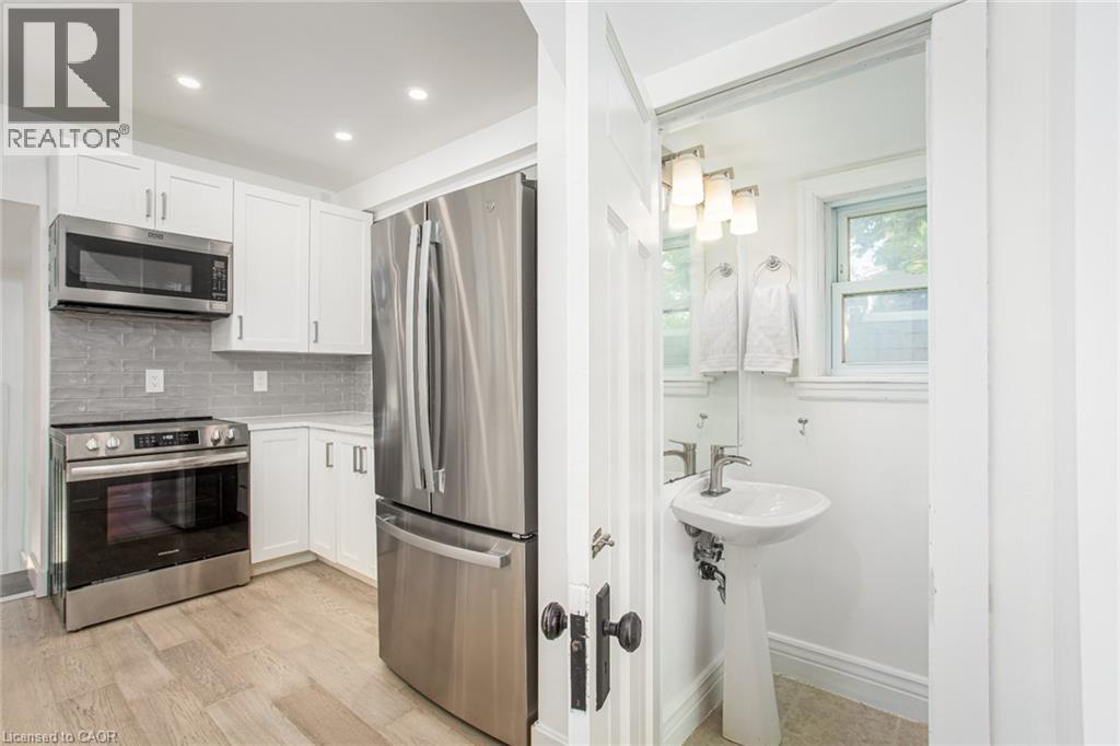 826 Beach Boulevard, Hamilton, Ontario  L8H 6Z5 - Photo 17 - 40850188