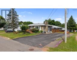 16 Rogers Avenue, Amherst, Nova Scotia