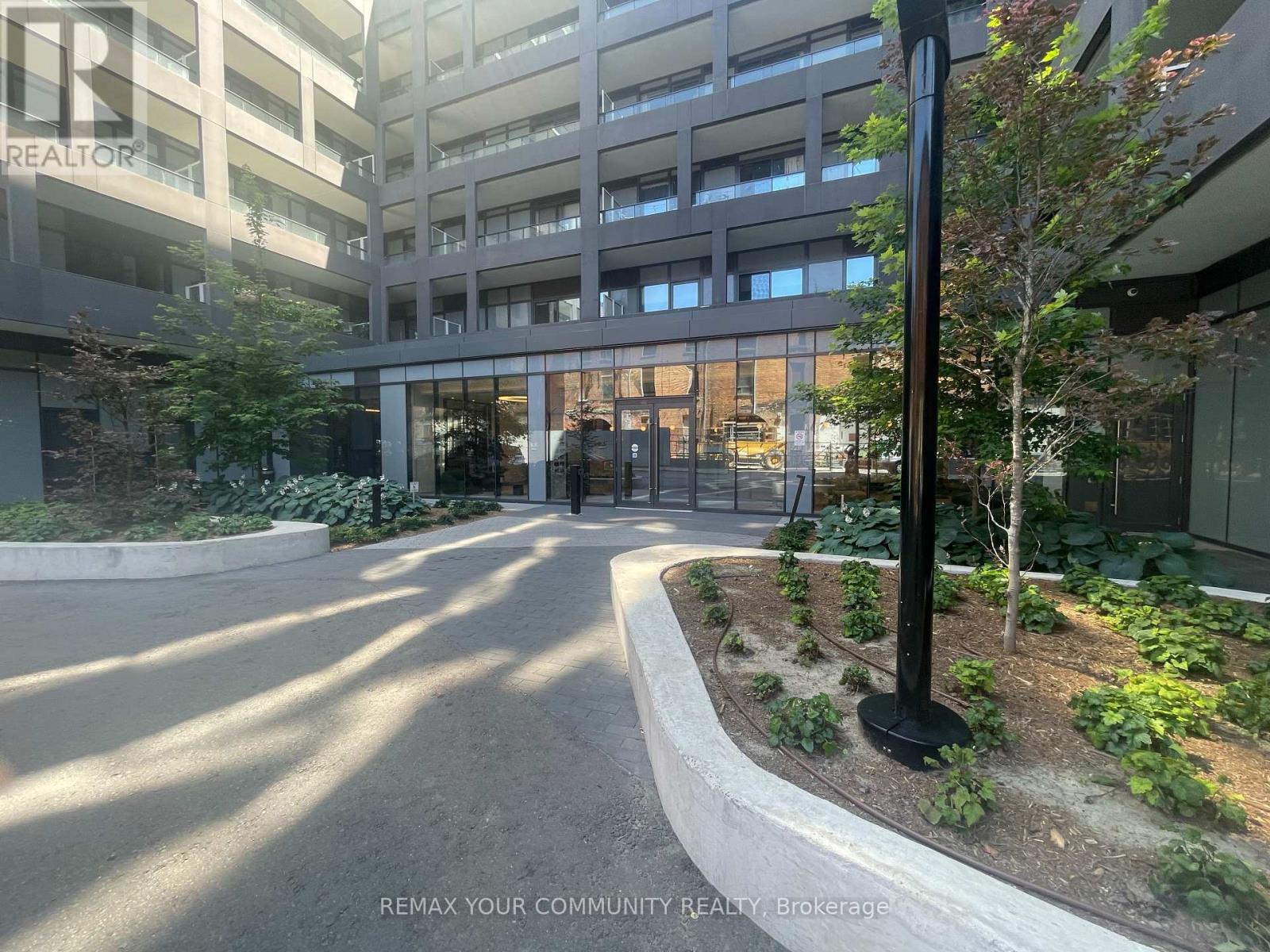 1018 - 9 Tecumseth Street, Toronto, Ontario  M5V 0S5 - Photo 2 - C13472390