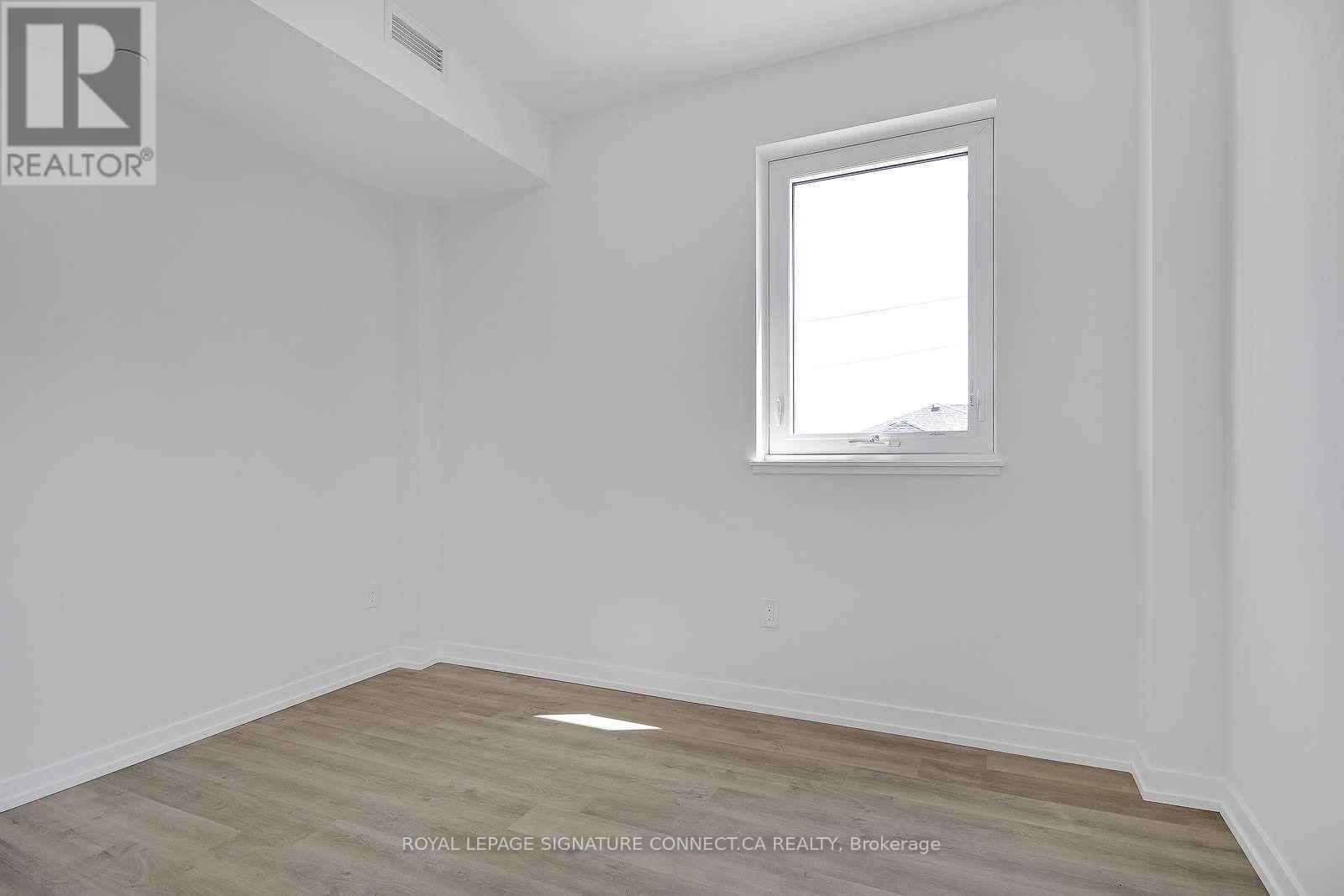309 - 2300 St. Clair Avenue W, Toronto, Ontario  M6N 1K8 - Photo 9 - W13594304