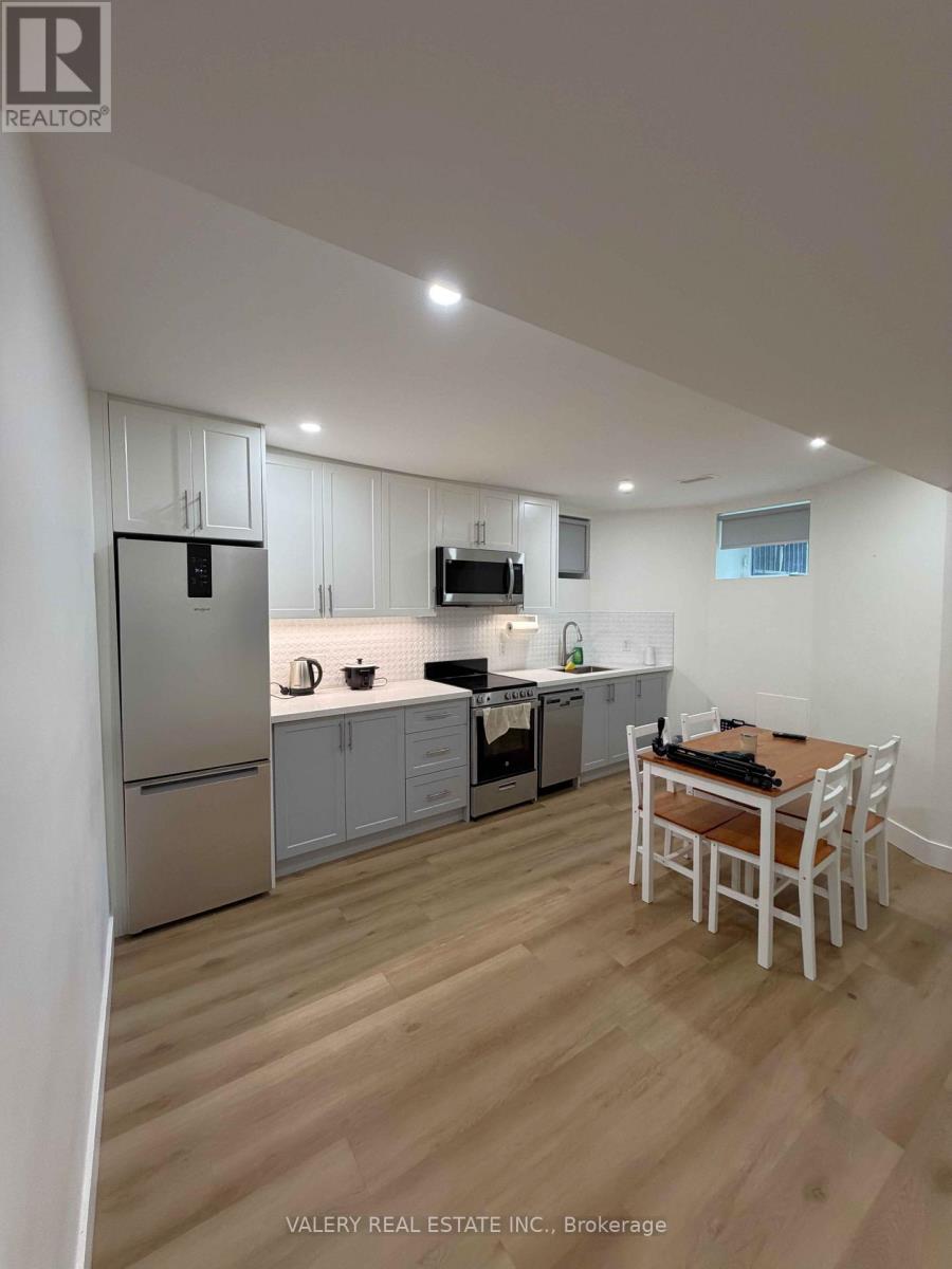 LOWER - 1502 DUFFERIN STREET, Toronto, Ontario
