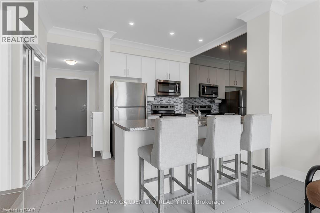 16 Concord Place Unit# 907, Grimsby, Ontario  L3M 0J1 - Photo 3 - 40849849