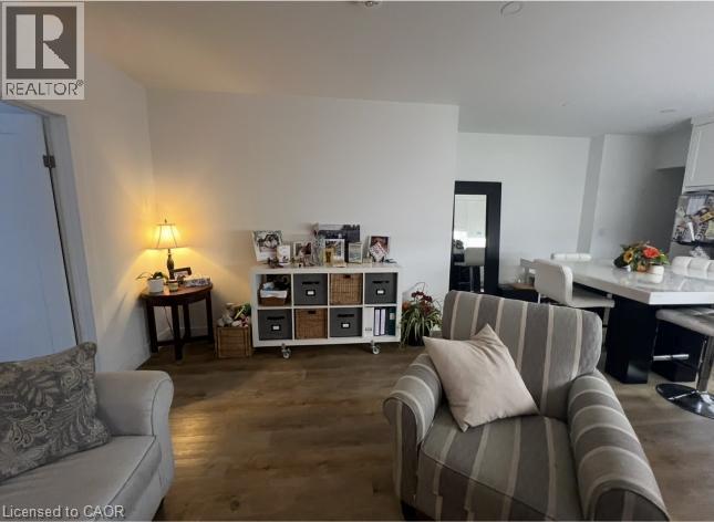 372 Mary Street Unit# 1, Hamilton, Ontario  L8L 4W6 - Photo 3 - 40850095