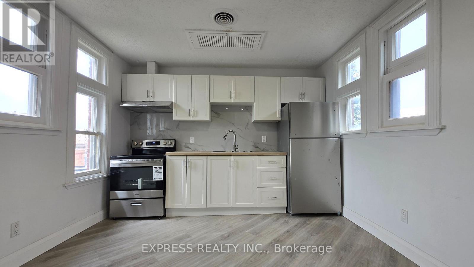 301 - 252 James Street S, Hamilton, Ontario  L8P 3B5 - Photo 4 - X13594270