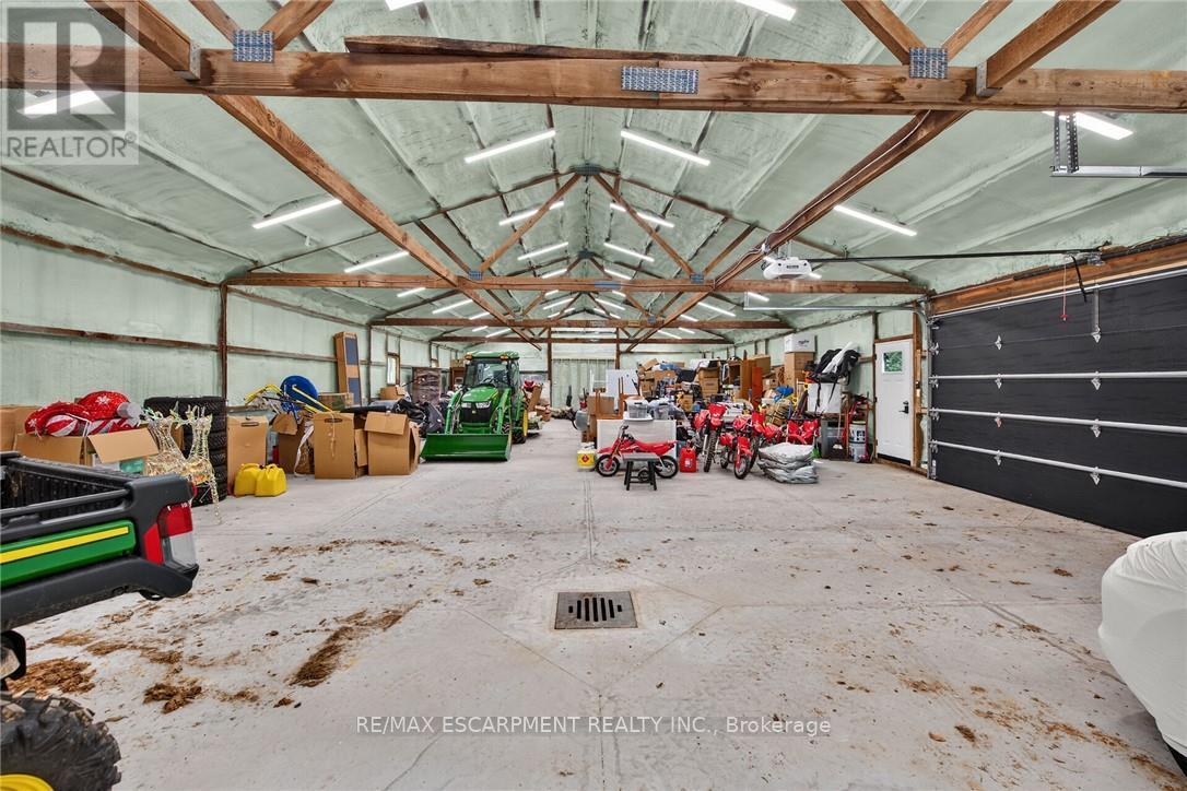 1376 Mineral Springs Road, Hamilton, Ontario  L9H 5E3 - Photo 47 - X13594324