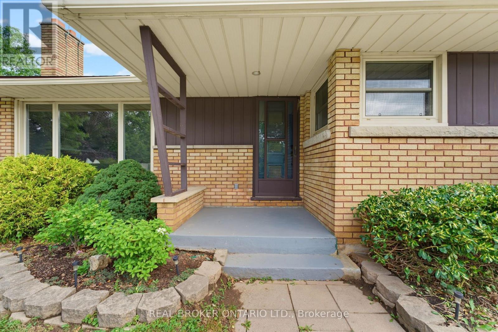 347 Blue Lake Road, Brant, Ontario  N0E 1N0 - Photo 6 - X13594350