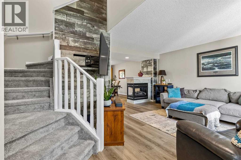 65 Prestwick Heights SE, Calgary, Alberta  T2Z 4H8 - Photo 2 - A2314691