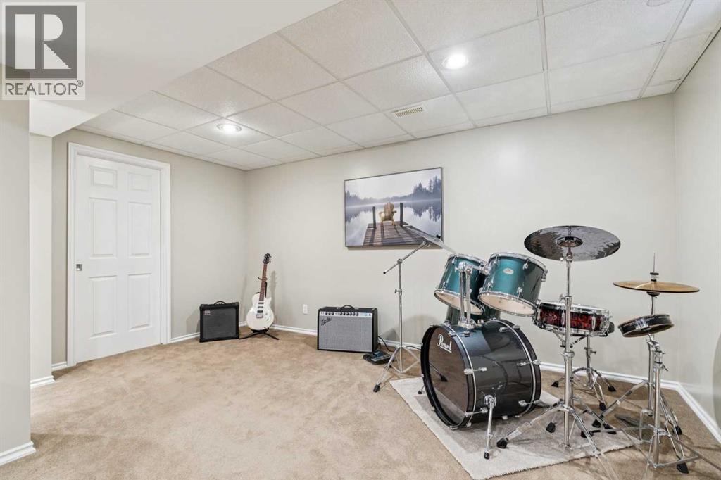 410 Millrise Drive SW, Calgary, Alberta  T2Y 2W5 - Photo 30 - A2329466