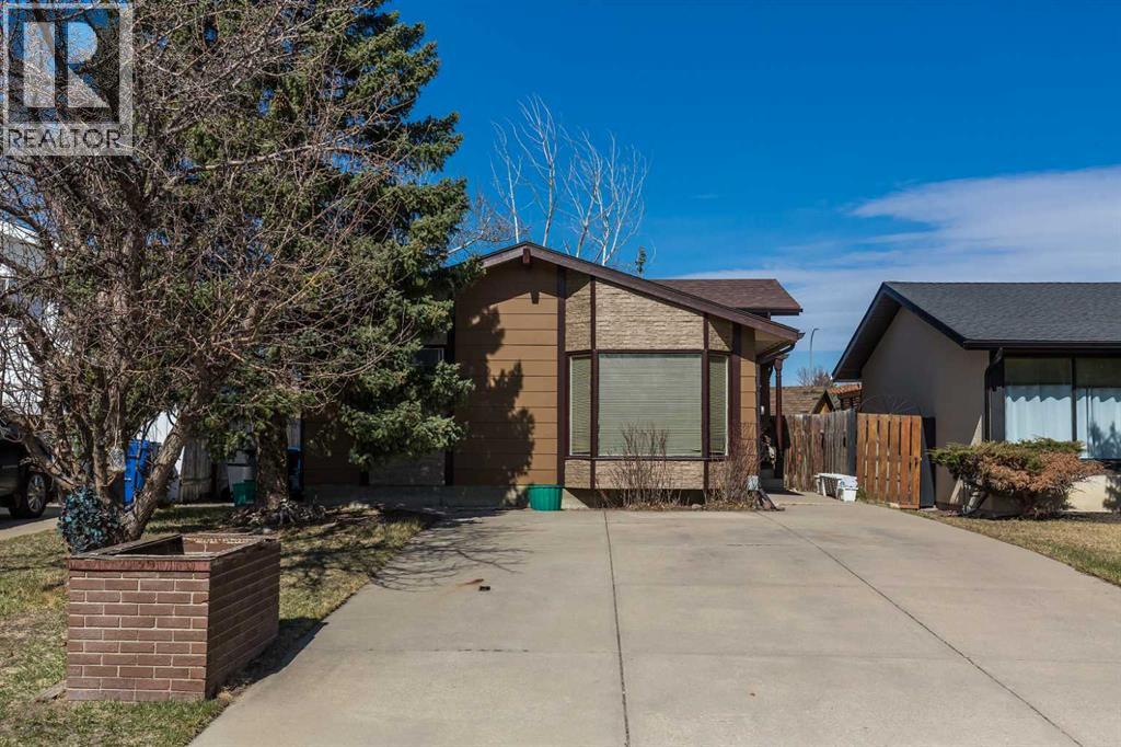 78 Pensacola Court W, Lethbridge, Alberta  T1K 4R6 - Photo 3 - A2307815