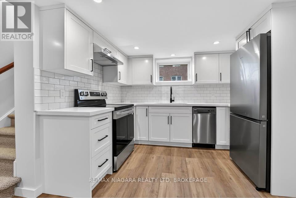 LOWER - 3548 BOND STREET, Niagara Falls, Ontario