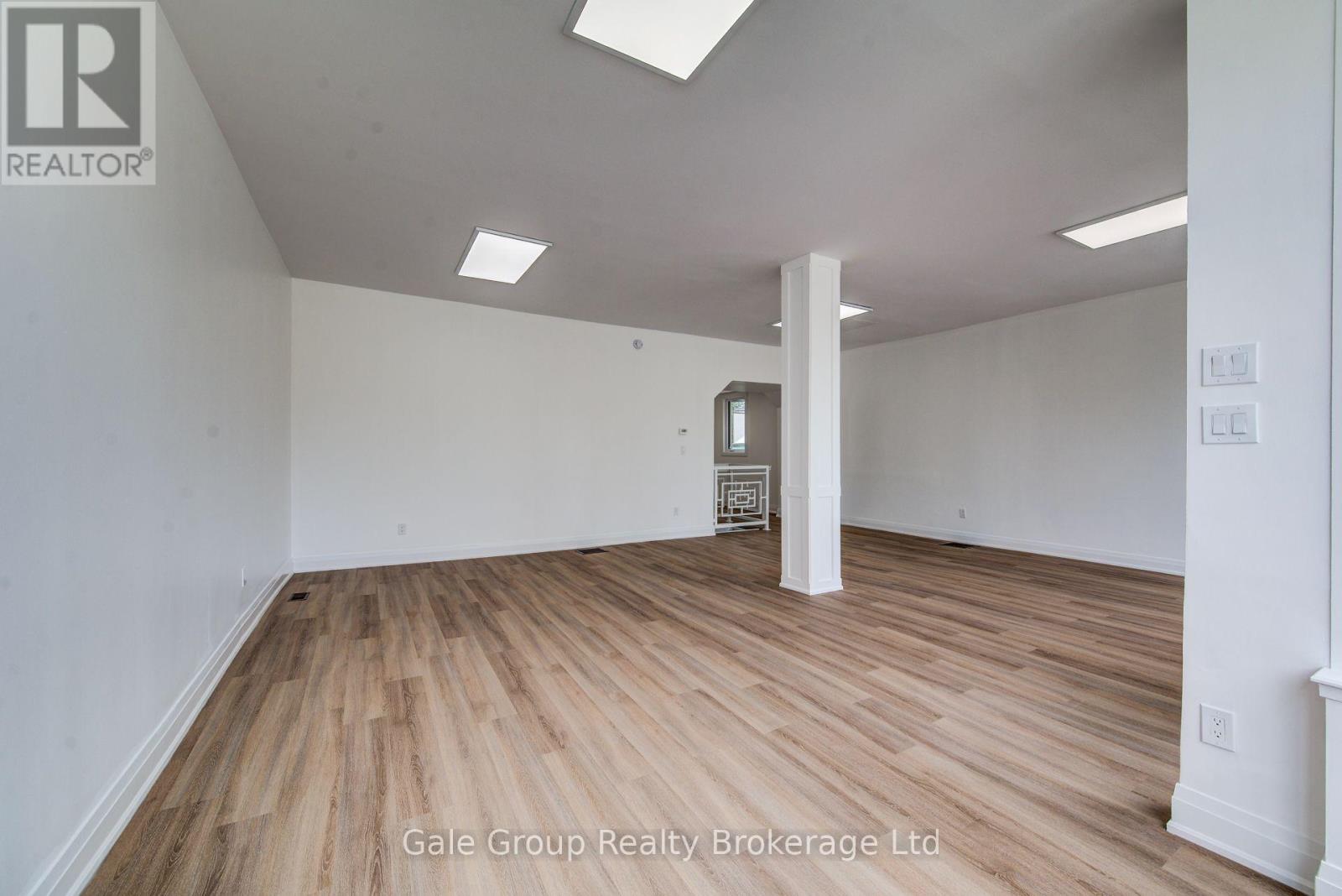 728 Dundas Street, Woodstock, Ontario  N4S 1E7 - Photo 17 - X13594510