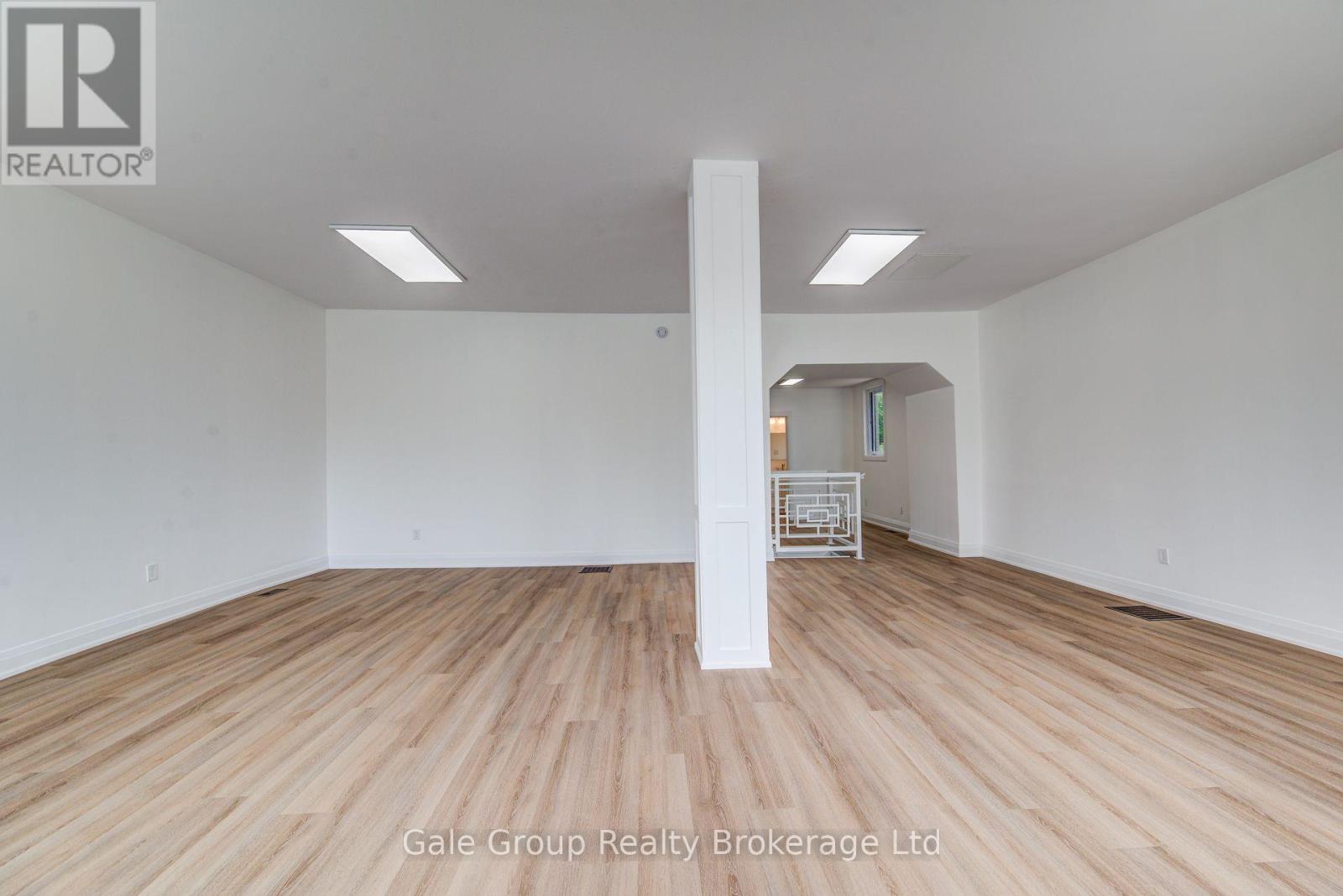 728 Dundas Street, Woodstock, Ontario  N4S 1E7 - Photo 6 - X13594510