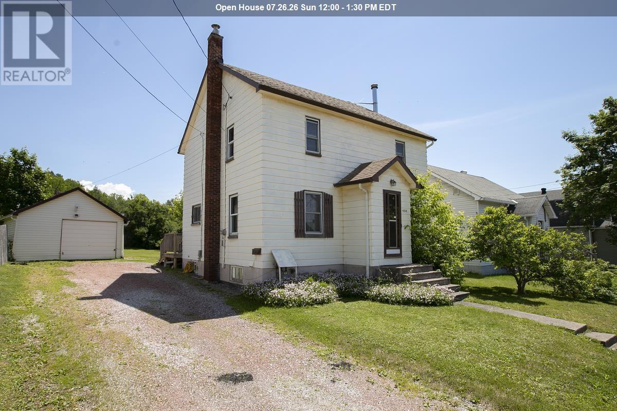 458 North St, Sault Ste. Marie, Ontario  P6B 2B4 - Photo 1 - SM261642