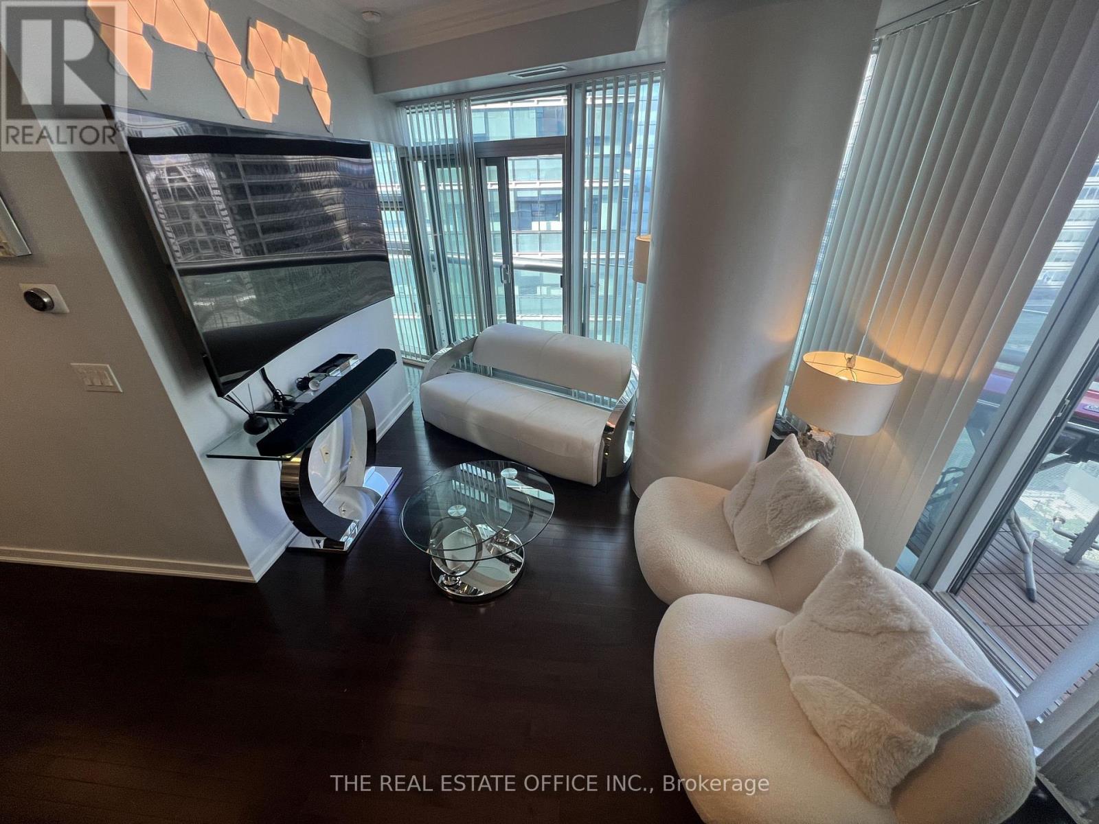 14 York Street, Toronto, Ontario  M5J 2Z2 - Photo 7 - C13594384