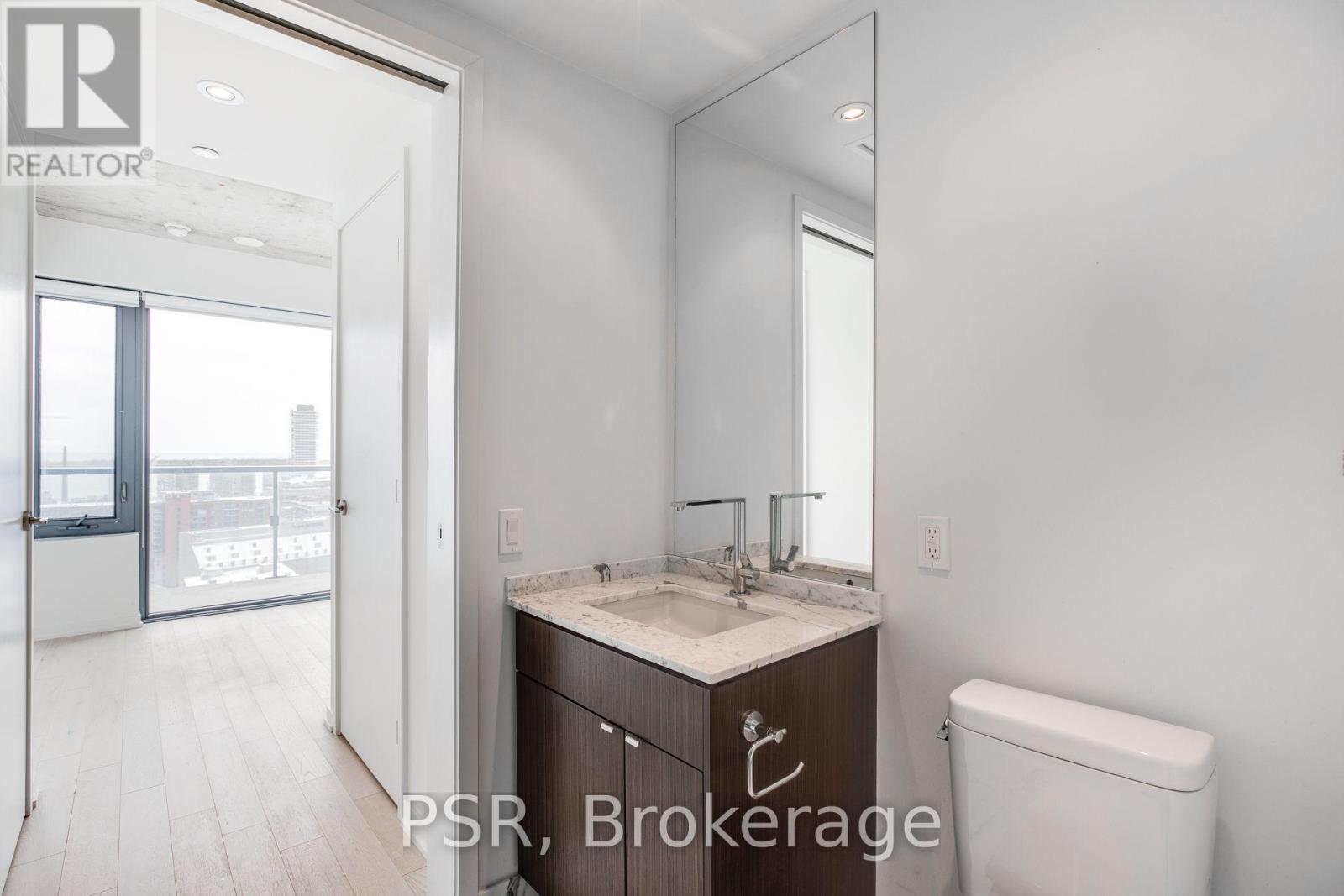 1906 - 60 Colborne Street, Toronto, Ontario  M5E 0B7 - Photo 7 - C13594394
